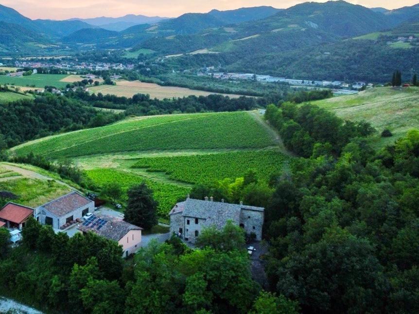 Tenuta Folesano Wine Estate 13Th Century Marzabotto Exterior photo